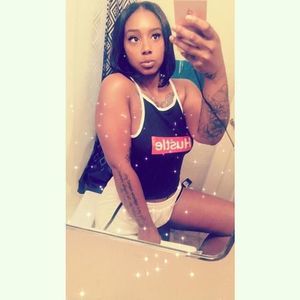 Meet your Posher, Brittany